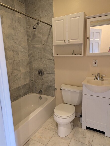 Building Photo - 771 Tremont St