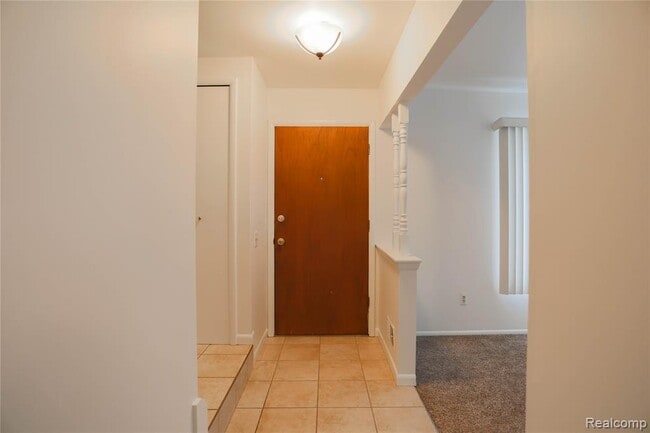 Building Photo - 20720 Meier Rd