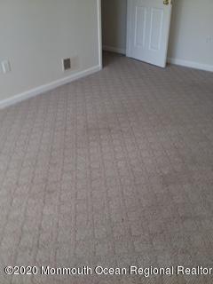 Building Photo - 70 Broadway