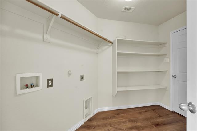 Building Photo - 917 Bloomfield Dr