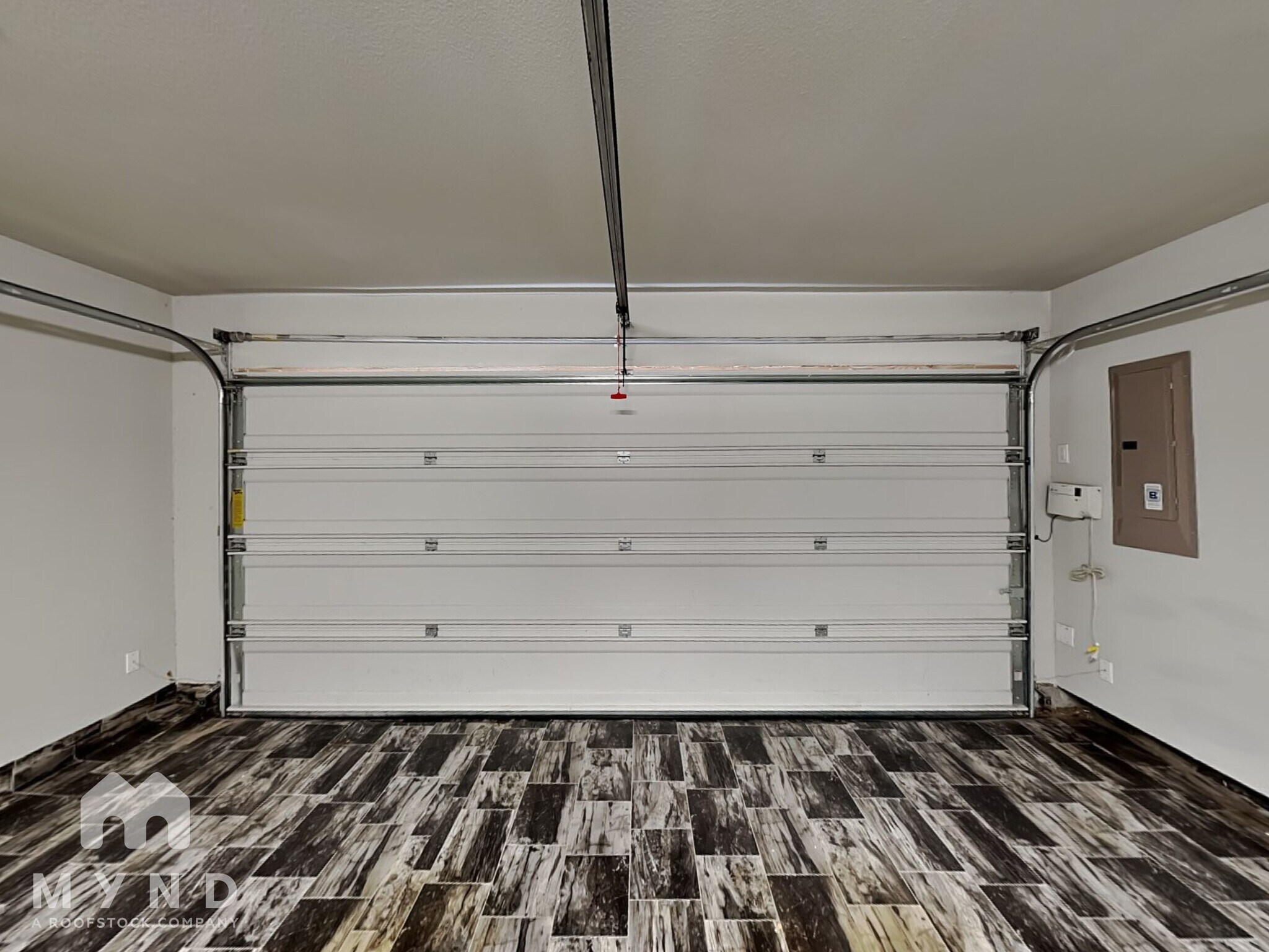 Building Photo - 868 Dartford Dr