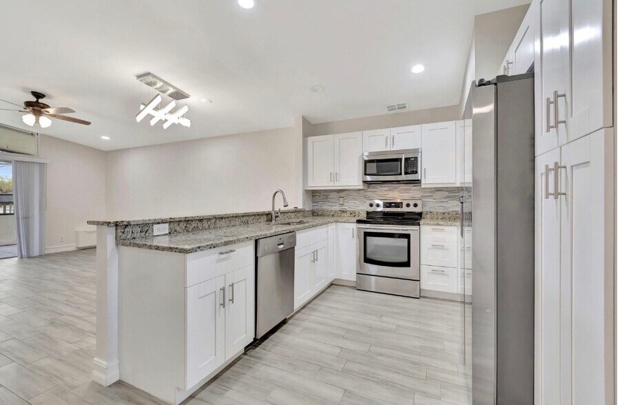 Primary Photo - 11555 Orange Blossom Ln