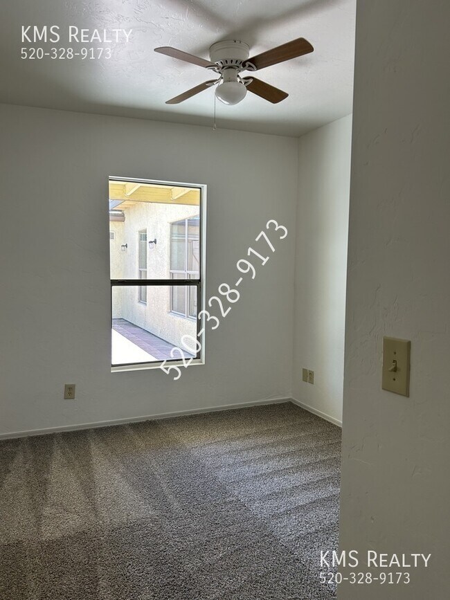 Building Photo - 781 N Anita Ave