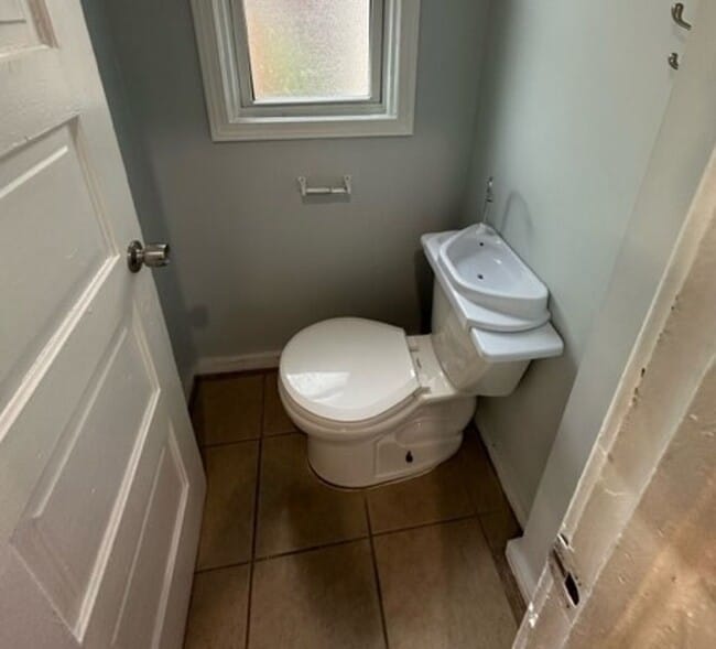 Building Photo - 1217 March St