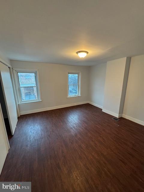 Building Photo - 411 S Jackson St