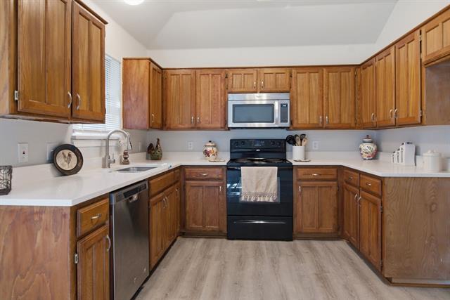 Building Photo - 6317 Rockhaven Dr
