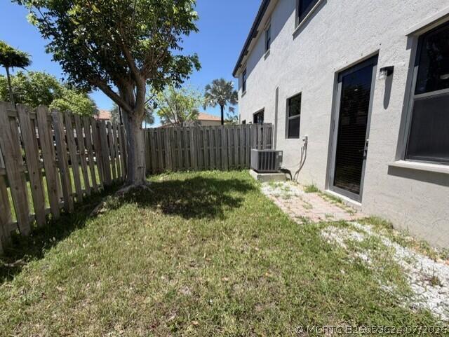 Building Photo - 23765 SW 118 Ave