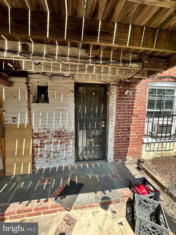 Building Photo - 1748 Lamont St NW