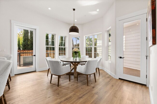 Building Photo - $15,995 - Stunning Executive Estate in Wil...
