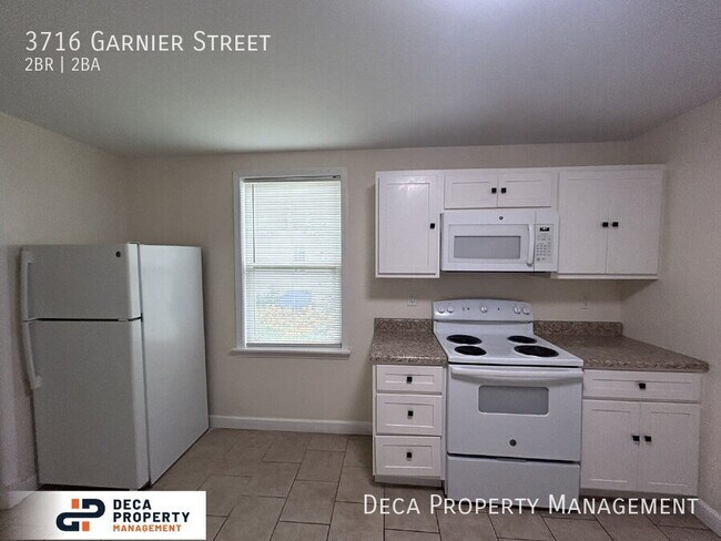 Building Photo - 3716 Garnier St