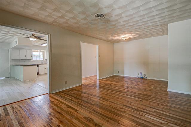 Building Photo - 10910 Marchant Cir