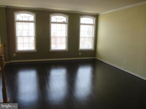 Building Photo - 1503 Shields Terrace NE