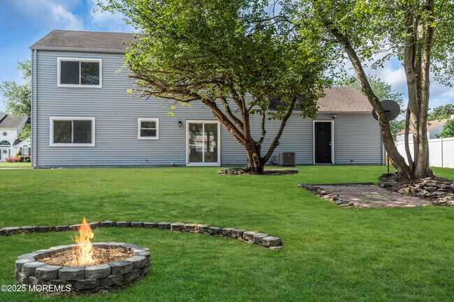 Building Photo - 944 Yellowbank Rd