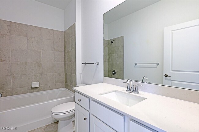 Building Photo - 20665 Hazelnut Ct