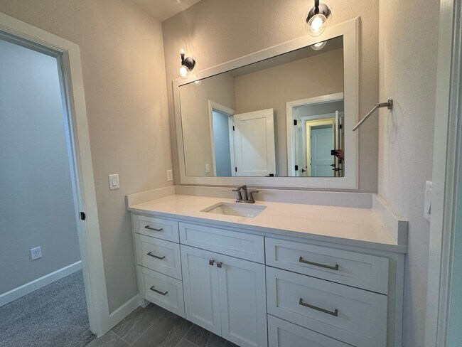 Building Photo - 1st MONTHS RENT FREE - 4 bed, 3 bath, 2 car garage - New Construction!