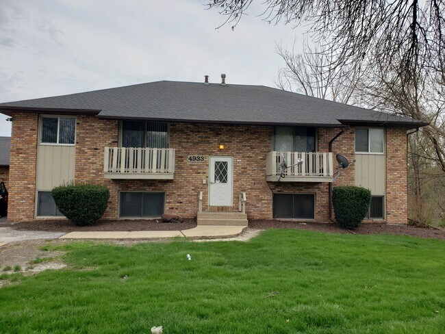 Primary Photo - 4933 Jersey Ridge Rd