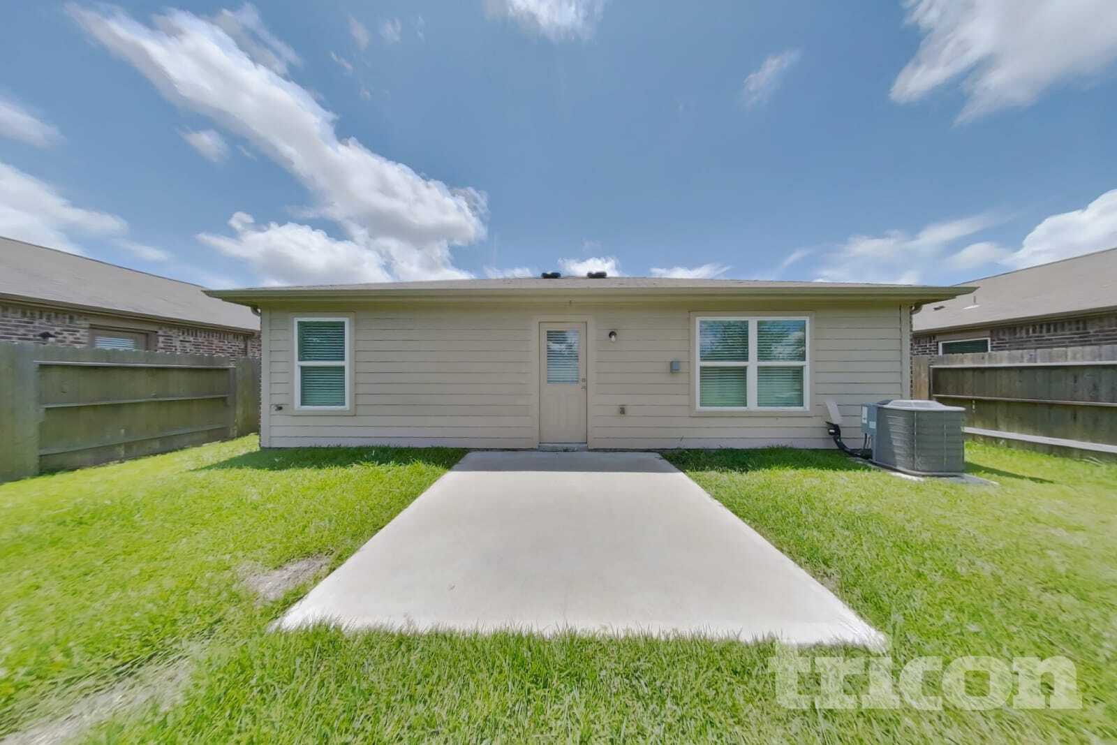 Building Photo - 829 Painted Bison Dr