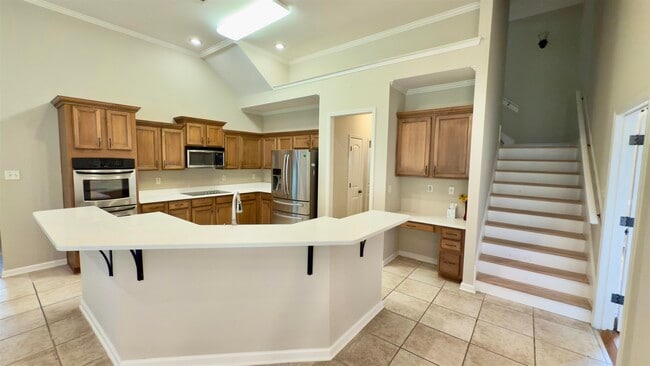 Building Photo - 4792 White Pass Dr
