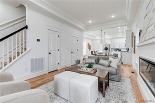 Building Photo - 3003 Midlothian Tpke