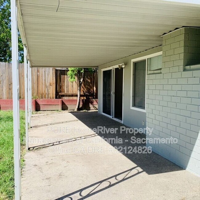 Building Photo - 5320 Andrea Blvd