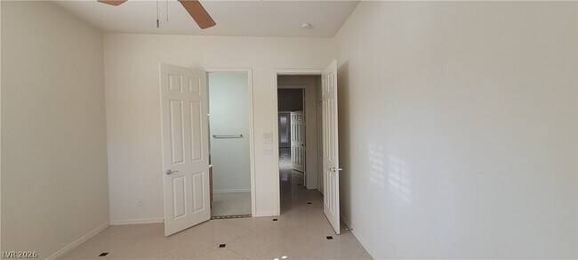 Building Photo - 7728 Villa De La Paz Ave