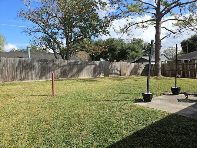 Building Photo - 16927 Barkentine Ln