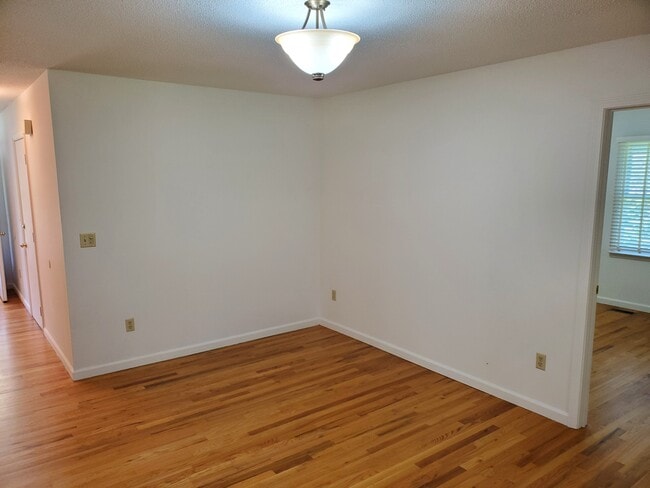 Bedroom 2 - 40 Bluebird Lane