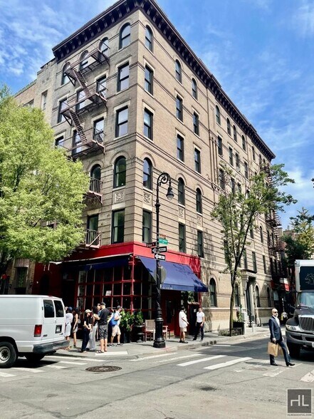 Building Photo - LeRoy Street