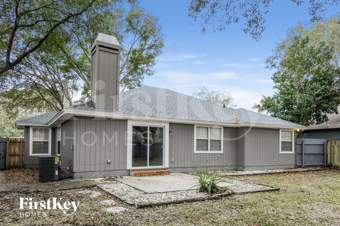 Building Photo - 1717 Swimming Salmon Pl N