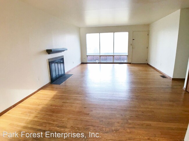 Building Photo - 3 br, 1 bath House - 1904 N. Oak Lane