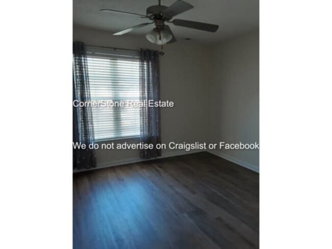 Building Photo - 1710 Renwick Dr