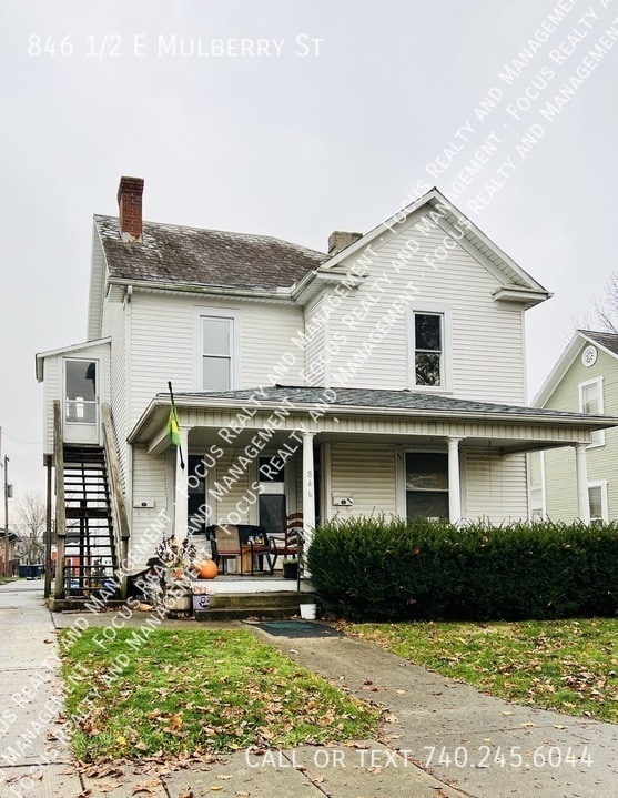 Primary Photo - 846 1/2 E Mulberry St-