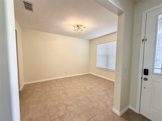 Building Photo - 8568 Dufferin Ln