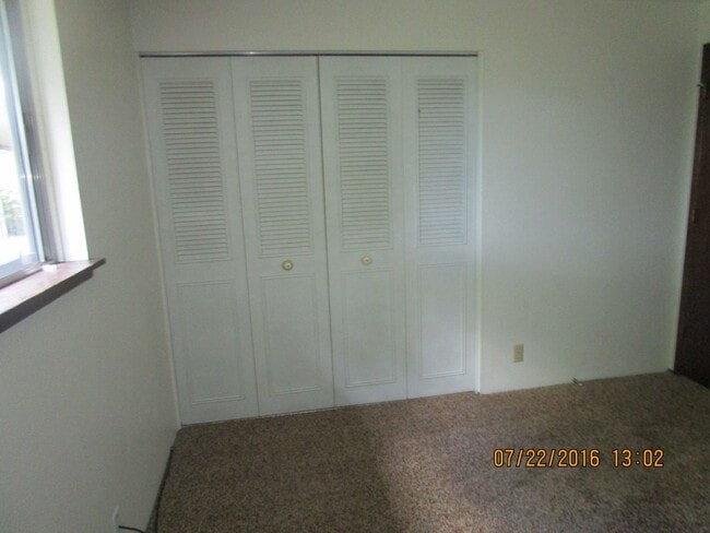 Building Photo - Darling 3 bedroom Springfield Home