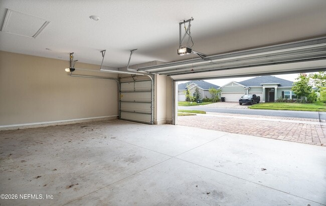 Building Photo - 2730 White Cedar Ln