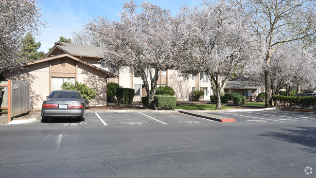 Building Photo - Englewood Terrace Apartments