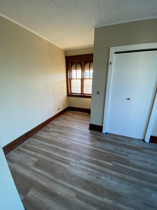 Building Photo - 625 Alpine St