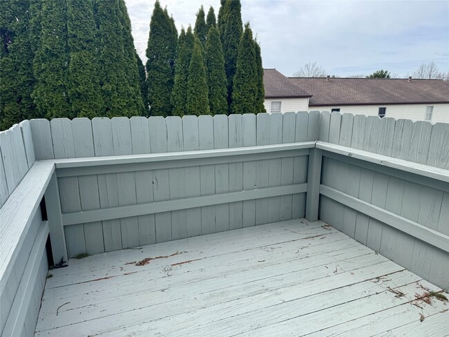 Building Photo - 4032 Canterbury Dr