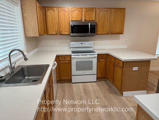 Building Photo - Wonderful Gresham 3 Bedroom Home