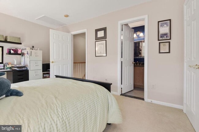 Building Photo - 5908 Ians Way