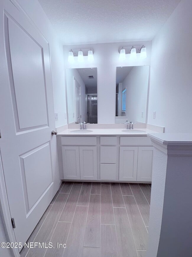 Building Photo - 2229 Windward Cay Ln