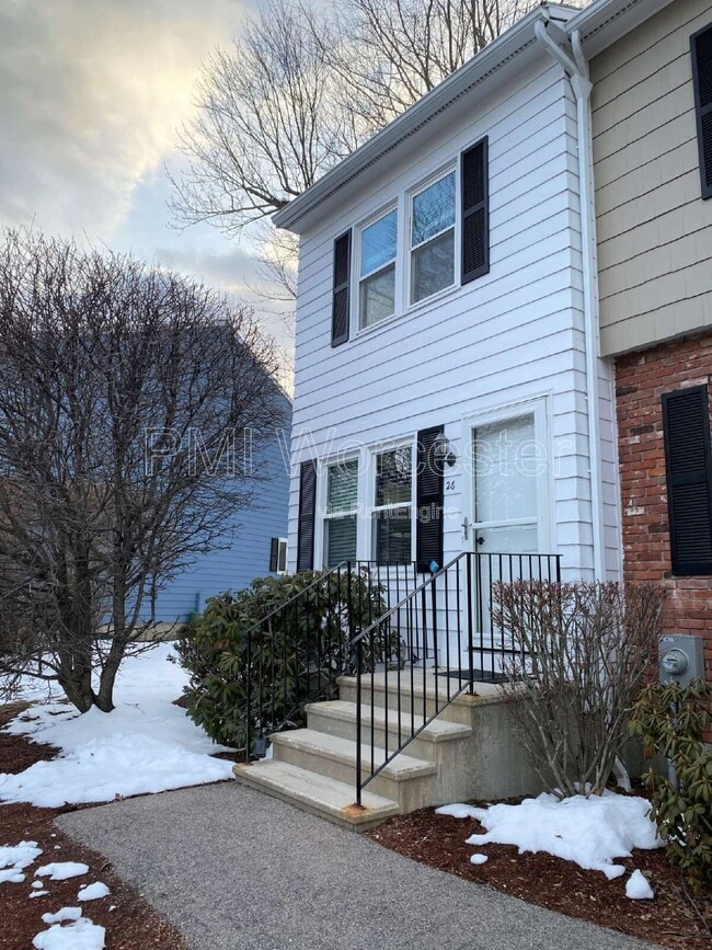 Building Photo - 26 Mountainshire Dr