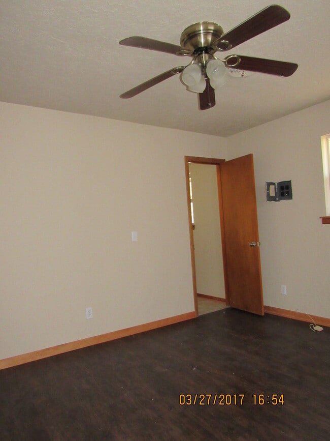 Building Photo - 2405 NW 42nd St