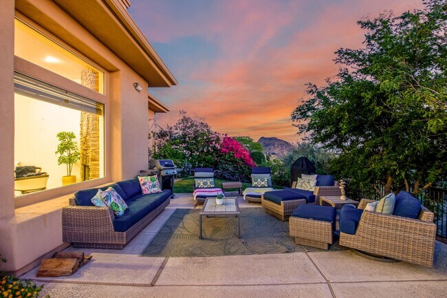 Building Photo - Available June 1st 2026 - Exclusive Gated Scottsdale Mountain Ranch Home