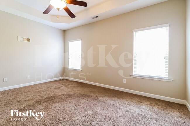 Building Photo - 271 Summerwind Plantation Dr