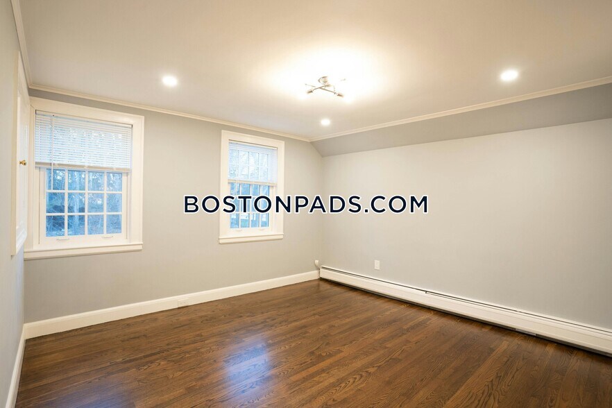 Building Photo - 40 Puddingstone Ln