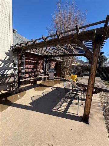 Building Photo - 4001 Sera Dr