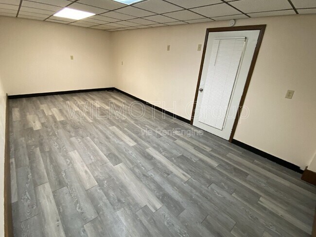 Building Photo - 11903 E Welland St