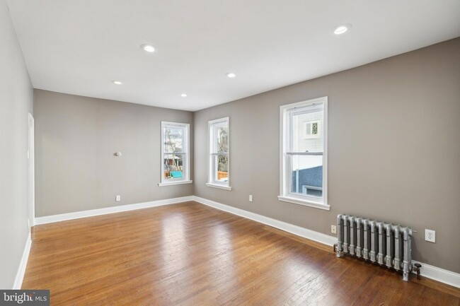 Building Photo - 4118 Pechin St