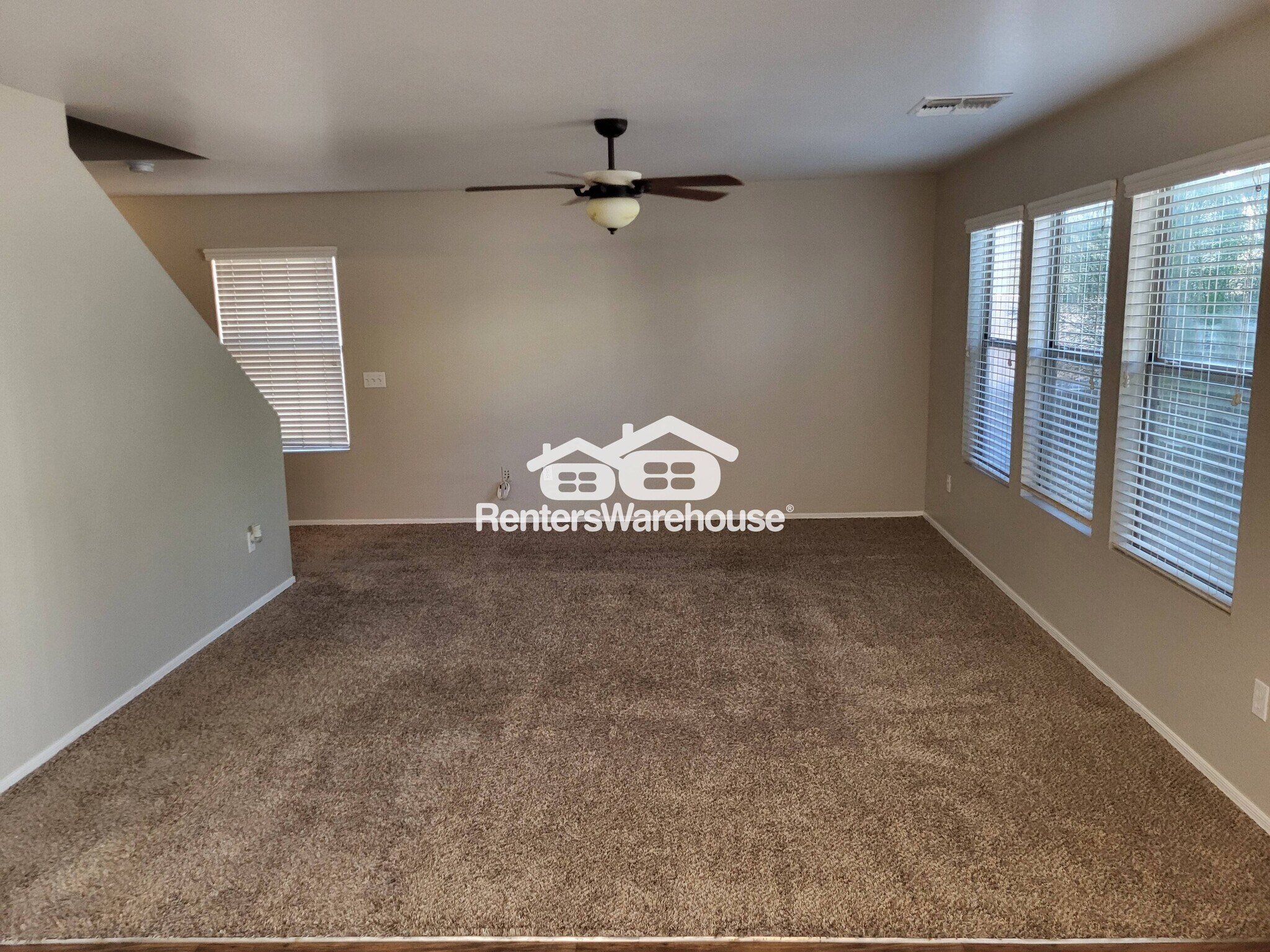 Building Photo - 2657 S Southwind Dr
